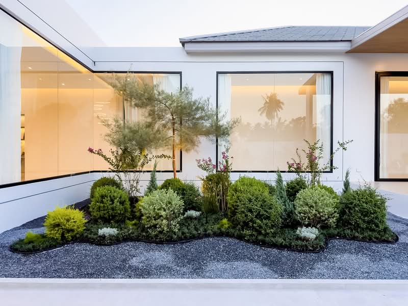 Pool Villa for Sale East Pattaya Luxury 4 Bedroom High Ceiling, Chon Buri (Pattaya), Bang Lamung, Bang Lamung (Pattaya), Chon Buri (Pattaya), 4 Bedrooms, 517 sqm, Villa For Sale, by PLC real estate, 500245506 - DDproperty.com