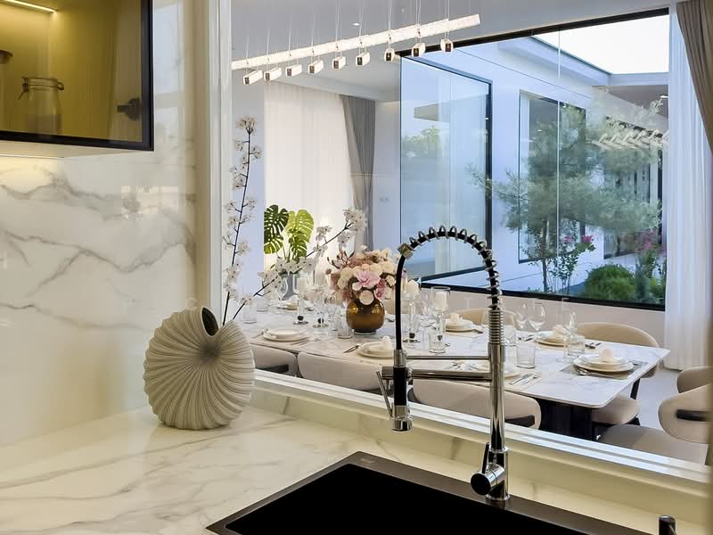 Pool Villa for Sale East Pattaya Luxury 4 Bedroom High Ceiling, Chon Buri (Pattaya), Bang Lamung, Bang Lamung (Pattaya), Chon Buri (Pattaya), 4 Bedrooms, 517 sqm, Villa For Sale, by PLC real estate, 500245506 - DDproperty.com