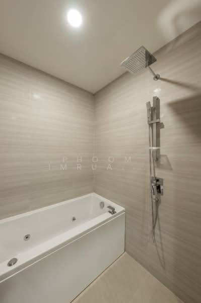 Park Origin Thonglor, Bangkok, ซอยทองหล่อ 10 ถนนสุขุมวิท, Khlong Tan Nua, Watthana, Bangkok, 2 Bedrooms, 48 sqm, Condo For Rent, by Phoom Imruangsri, 500245526 - DDproperty.com