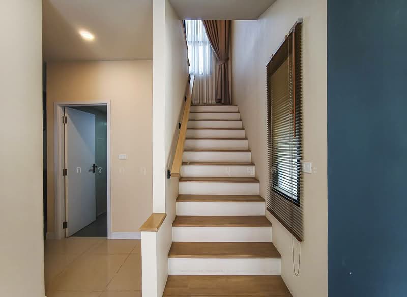 For Sale - Britania Kukot Station, Pathum Thani