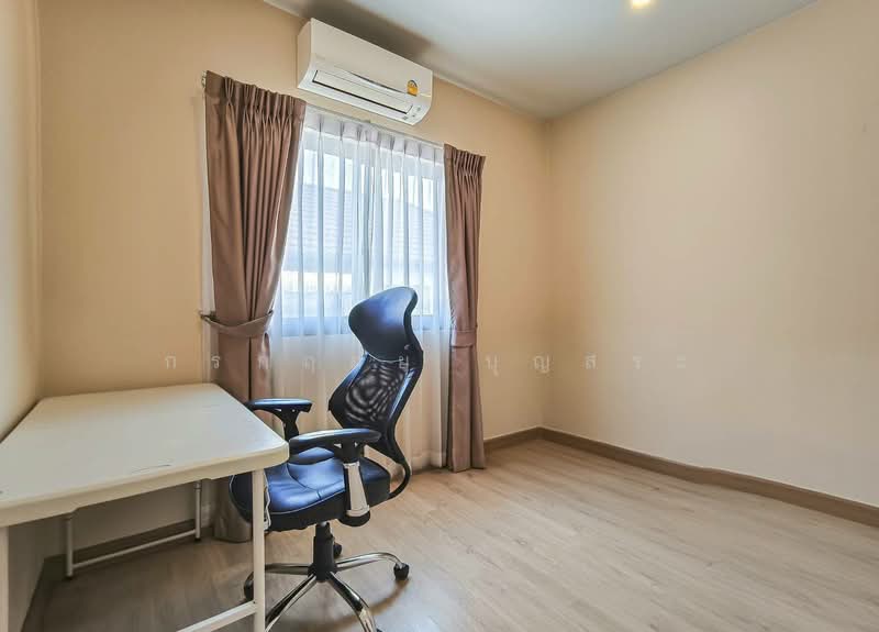 For Sale - Britania Kukot Station, Pathum Thani