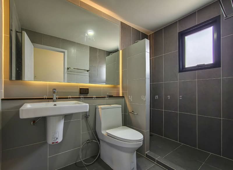 For Sale - Britania Kukot Station, Pathum Thani