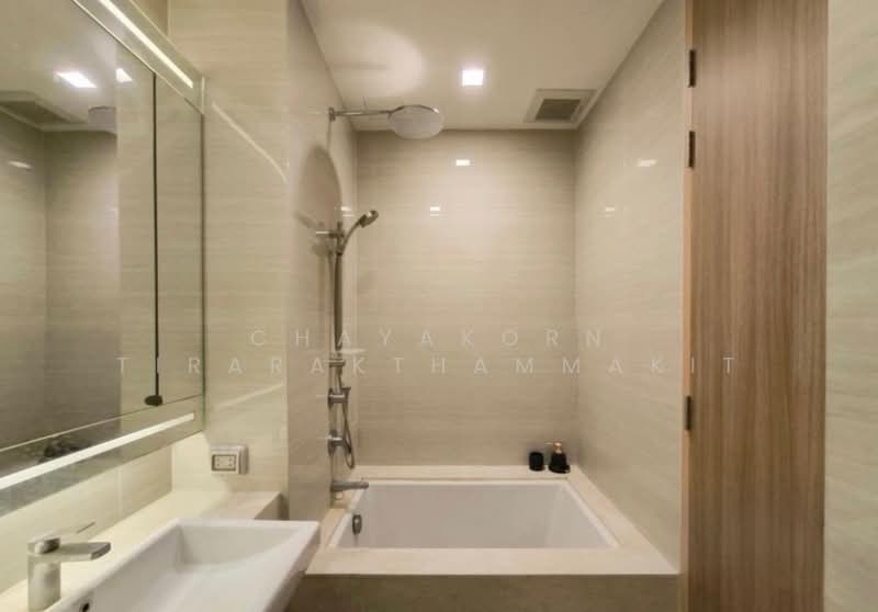 Noble BE33, Bangkok, 19 Soi Sukhumvit 33, Khlong Tan Nua, Watthana, Bangkok, 1 Bedroom, 35 sqm, Condo For Rent, by Chayakorn Tirarakthammakit, 500245552 - DDproperty.com