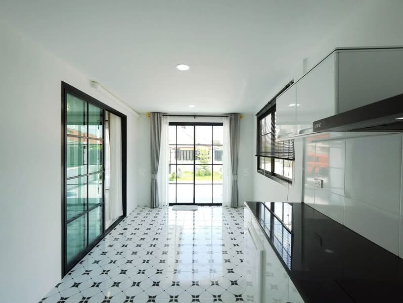 Centric Sea, Chon Buri (Pattaya), 268 Pattaya 2 Road, Na Kloe, Bang Lamung (Pattaya), Chon Buri (Pattaya), 1 Bedroom, 37 sqm, Condo For Sale, by PLC real estate, 500245565 - DDproperty.com