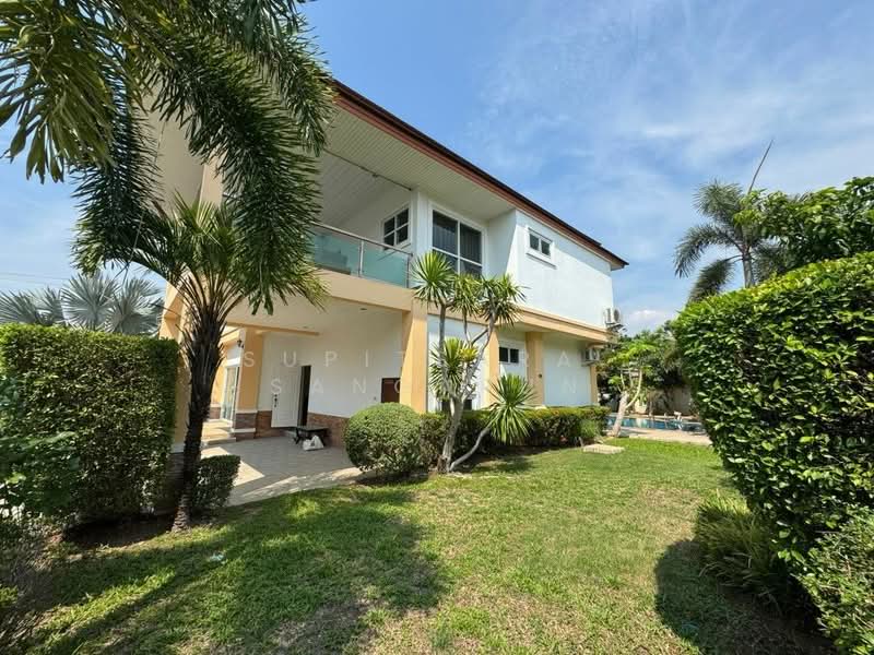 Baan Dusit Pattaya Lake, Chon Buri (Pattaya), Entrance Road, Huai Yai, Bang Lamung (Pattaya), Chon Buri (Pattaya), 4 Bedrooms, 300 sqm, Single Detached House For Sale, by Supitsara Sangarun, 500245581 - DDproperty.com