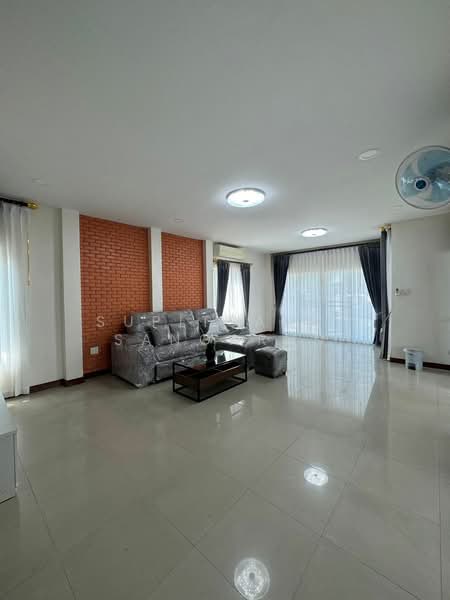 undefined, Chon Buri (Pattaya), Nong Pru, Bang Lamung (Pattaya), Chon Buri (Pattaya), 4 Bedrooms, 157 sqm, Villa For Rent, by Supitsara  Sangarun, 500245598 - DDproperty.com