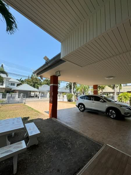 undefined, Chon Buri (Pattaya), Nong Pru, Bang Lamung (Pattaya), Chon Buri (Pattaya), 4 Bedrooms, 157 sqm, Villa For Rent, by Supitsara  Sangarun, 500245598 - DDproperty.com