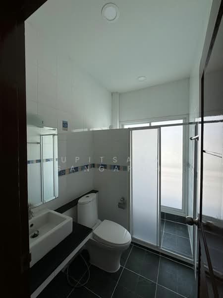 undefined, Chon Buri (Pattaya), Nong Pru, Bang Lamung (Pattaya), Chon Buri (Pattaya), 4 Bedrooms, 157 sqm, Villa For Rent, by Supitsara  Sangarun, 500245598 - DDproperty.com