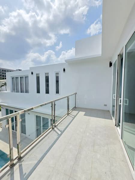 พูลวิลล่า 4 ห้องนอน สำหรับขาย ที่ จอมเทียน พัทยา, ชลบุรี, บางละมุง, บางละมุง, ชลบุรี, 416 ตร.ม., วิลล่า ขาย, โดย PLC real estate, 500245605 - DDproperty.com