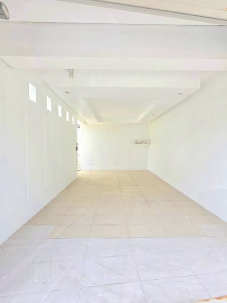 4 Bedroom Pool Villa for Sale in Jomtien Pattaya, Chon Buri (Pattaya), Bang Lamung, Bang Lamung (Pattaya), Chon Buri (Pattaya), 4 Bedrooms, 416 sqm, Villa For Sale, by PLC real estate, 500245605 - DDproperty.com