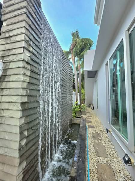 4 Bedroom Pool Villa for Sale in Jomtien Pattaya, Chon Buri (Pattaya), Bang Lamung, Bang Lamung (Pattaya), Chon Buri (Pattaya), 4 Bedrooms, 416 sqm, Villa For Sale, by PLC real estate, 500245605 - DDproperty.com