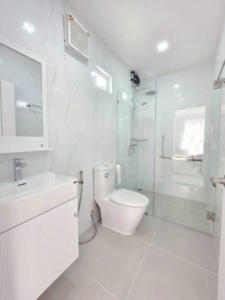 4 Bedroom Pool Villa for Sale in Jomtien Pattaya, Chon Buri (Pattaya), Bang Lamung, Bang Lamung (Pattaya), Chon Buri (Pattaya), 4 Bedrooms, 416 sqm, Villa For Sale, by PLC real estate, 500245605 - DDproperty.com