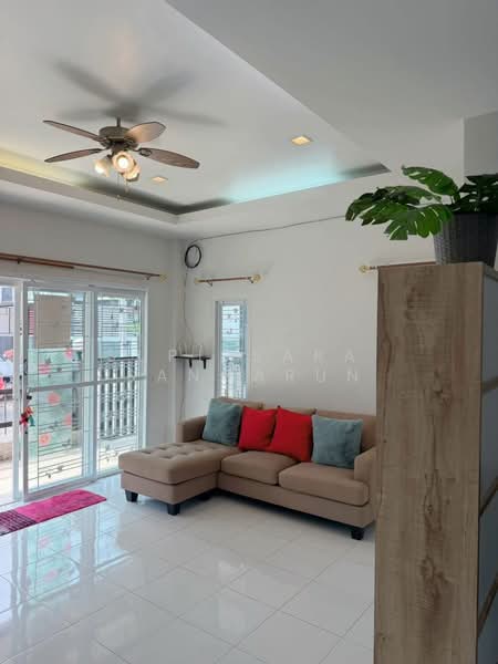 undefined, Chon Buri (Pattaya), Nong Pru, Bang Lamung (Pattaya), Chon Buri (Pattaya), 2 Bedrooms, 80 sqm, Single Detached House For Rent, by Supitsara  Sangarun, 500245608 - DDproperty.com