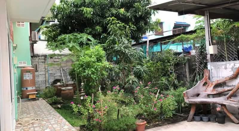 บ้าน 6-ห้องนอน, กรุงเทพ, บ้านช่างหล่อ, บางกอกน้อย, กรุงเทพ, 85 ตร.ม., บ้านเดี่ยว ขาย, โดย Natasa Techathonthanakhun, 500245611 - DDproperty.com