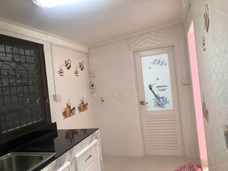 6-BR House, Bangkok, Ban Chang Lo, Bangkok Noi, Bangkok, 6 Bedrooms, 85 sqm, Single Detached House For Sale, by Natasa Techathonthanakhun, 500245611 - DDproperty.com