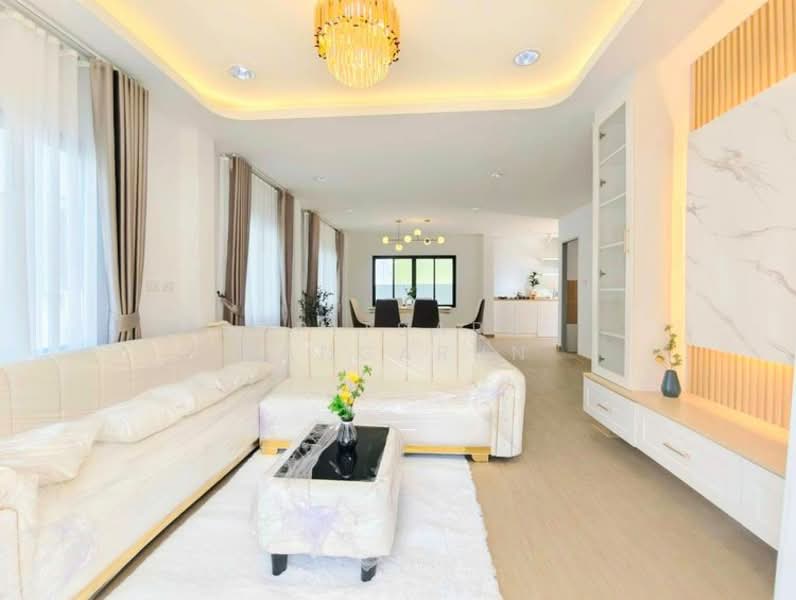 undefined, Chon Buri (Pattaya), Ta Khian Tia, Bang Lamung (Pattaya), Chon Buri (Pattaya), 3 Bedrooms, 232 sqm, Single Detached House For Sale, by Supitsara  Sangarun, 500245612 - DDproperty.com