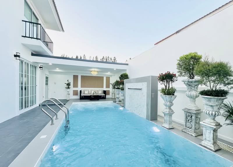 Pool Villa for Sale East Pattaya 3 Bedroom Private Pool, Chon Buri (Pattaya), Bang Lamung, Bang Lamung (Pattaya), Chon Buri (Pattaya), 3 Bedrooms, 180 sqm, Villa For Sale, by PLC real estate, 500245630 - DDproperty.com