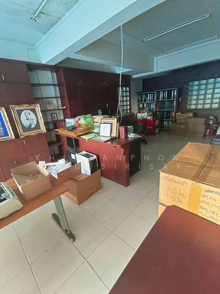 undefined, Bangkok, Khlong Song Ton Nun, Lat Krabang, Bangkok, 4 Bedrooms, 1,034 sqm, Townhouse For Sale, by Khlueanphon Nukulsirisak, 500245637 - DDproperty.com