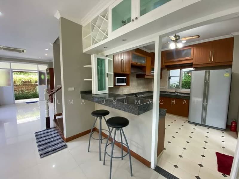 Charming Single house for rent near BTS NANA, กรุงเทพ, คลองเตย, คลองเตย, กรุงเทพ, 350 ตร.ม., บ้านเดี่ยว ให้เช่า, โดย Usuma Usumachat, 500245650 - DDproperty.com