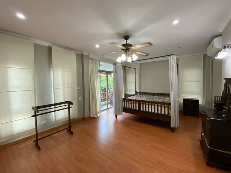 Charming Single house for rent near BTS NANA, Bangkok, Khlong Toei, Khlong Toei, Bangkok, 5 Bedrooms, 350 sqm, Single Detached House For Rent, by Usuma Usumachat, 500245650 - DDproperty.com