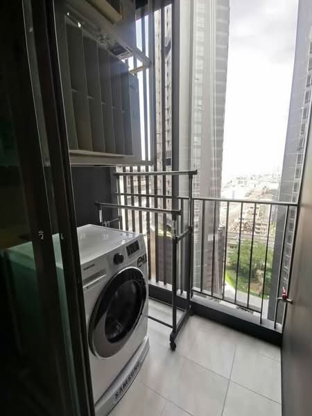 Life Asoke-Rama 9, Bangkok, 626 Asoke-Dindaeng Road, Makkasan, Ratchathewi, Bangkok, 1 Bedroom, 32 sqm, Condo For Rent, by ทศวัฏฏ์ วิเศษสัมมาพันธ์, 500245654 - DDproperty.com