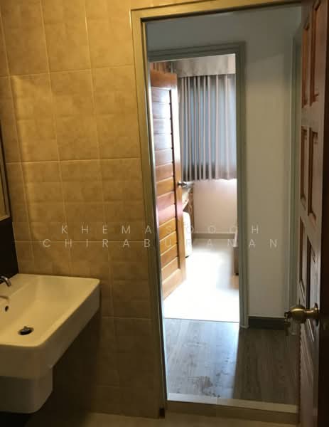 Lumpini Center Sukhumvit 77, Bangkok, Soi Sukhumvit 81, Suan Luang, Suan Luang, Bangkok, 2 Bedrooms, 57 sqm, Condo For Rent, by Khemasooch Chiraburanan, 500245664 - DDproperty.com