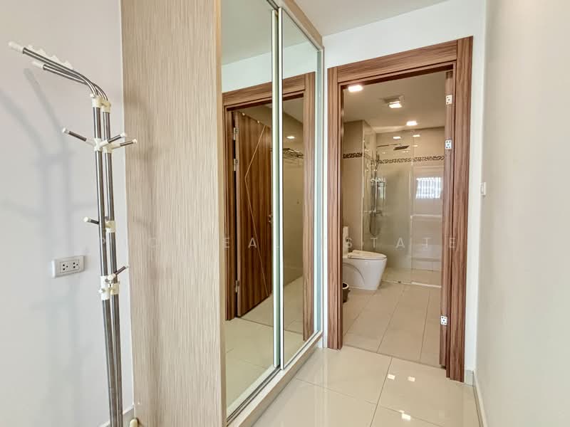 Laguna Beach Resort 3-The Maldives : ลากูน่า บีช รีสอร์ท 3-เดอะ มัลดีฟส์, ชลบุรี, ซ.จอมเทียน 9, บางละมุง, บางละมุง, ชลบุรี, 42 ตร.ม., คอนโด ขาย, โดย PLC real estate, 500245671 - DDproperty.com