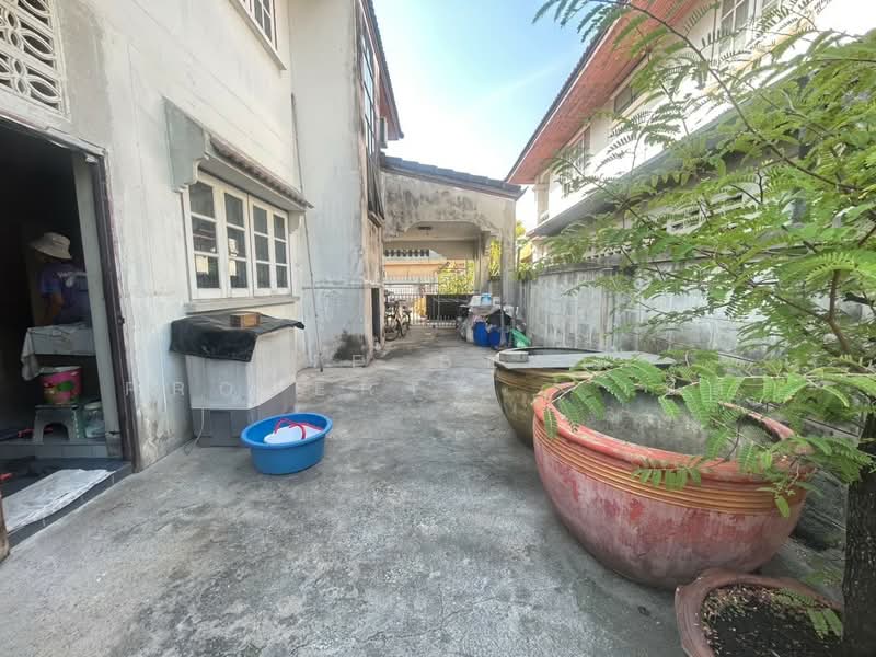 หมู่บ้านตะวันทอง ชลบุรี, Chon Buri (Pattaya), Ban Suan, Muang Chon Buri, Chon Buri (Pattaya), 3 Bedrooms, 120 sqm, Single Detached House For Sale, by The Best Property   เปิ้ล, 500245673 - DDproperty.com