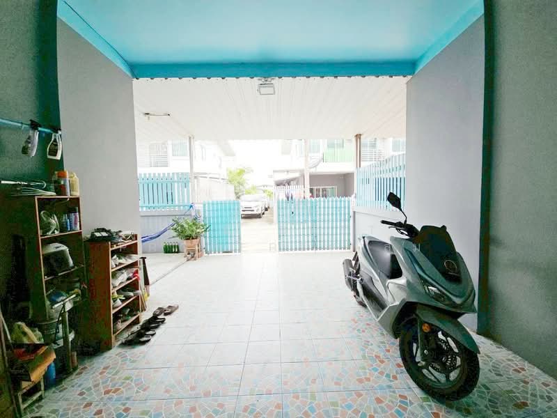 เอส วัน ทาวน์ ชลบุรี, Chon Buri (Pattaya), Map Pong, Phan Thong, Chon Buri (Pattaya), 2 Bedrooms, 92 sqm, Townhouse For Sale, by The Best Property ส้ม, 500245681 - DDproperty.com