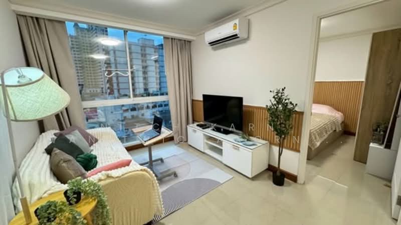 Chateau In Town Phaholyothin 11, Bangkok, Phaholyothin, Samsen Nai, Phaya Thai, Bangkok, 1 Bedroom, 45 sqm, Condo For Rent, by Nitchakarn Wanitwichakornkit , 500245688 - DDproperty.com