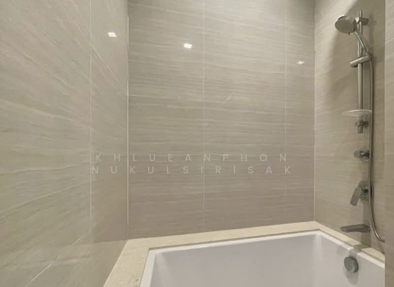 Noble BE33, Bangkok, 19 Soi Sukhumvit 33, Khlong Tan Nua, Watthana, Bangkok, 2 Bedrooms, 72 sqm, Condo For Rent, by Khlueanphon Nukulsirisak, 500245698 - DDproperty.com