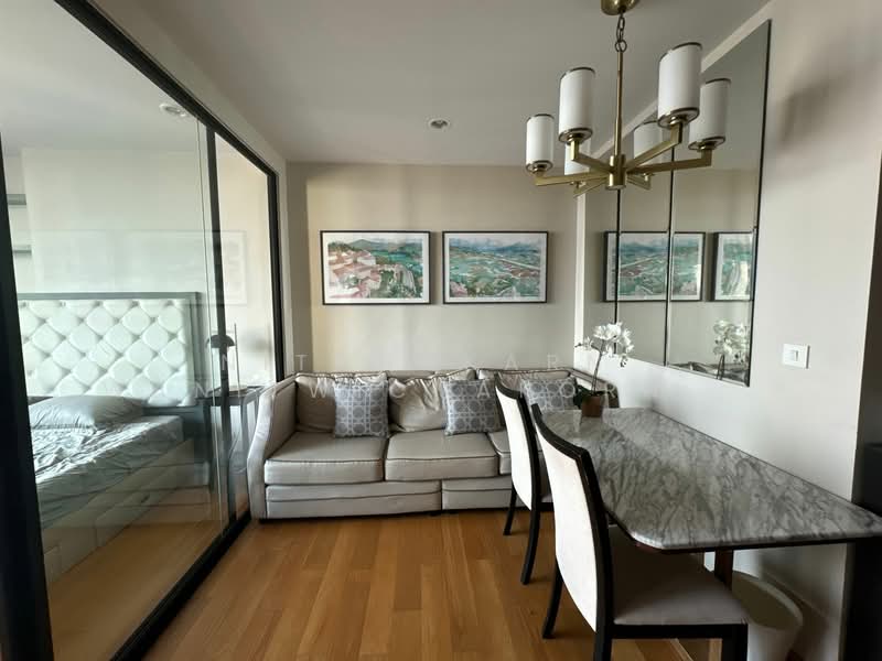 Noble Revo Silom, Bangkok, 88 Soi Surasak Surasak Road, Silom, Bang Rak, Bangkok, 1 Bedroom, 33 sqm, Condo For Sale, by Nitchakarn  Wanitwichakornkit , 500245701 - DDproperty.com