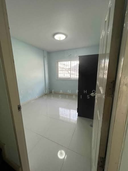 3-BR Townhouse, Bangkok, O-Ngoen, Sai Mai, Bangkok, 3 Bedrooms, 150 sqm, Townhouse For Sale, by Khlueanphon Nukulsirisak, 500245717 - DDproperty.com