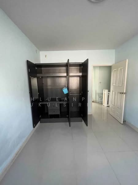 3-BR Townhouse, Bangkok, O-Ngoen, Sai Mai, Bangkok, 3 Bedrooms, 150 sqm, Townhouse For Sale, by Khlueanphon Nukulsirisak, 500245717 - DDproperty.com