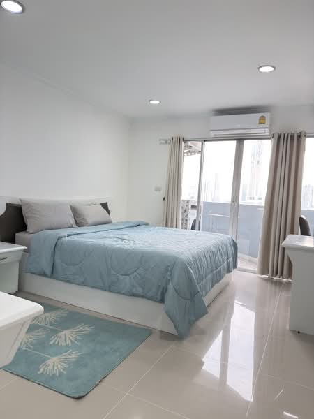 ASHTON Asoke, Bangkok, 131 Asoke Montri Road, Khlongtoei Nua, Watthana, Bangkok, 1 Bedroom, 31 sqm, Condo For Rent, by วรกร สิทธิลู่ตระกูล, 500245718 - DDproperty.com