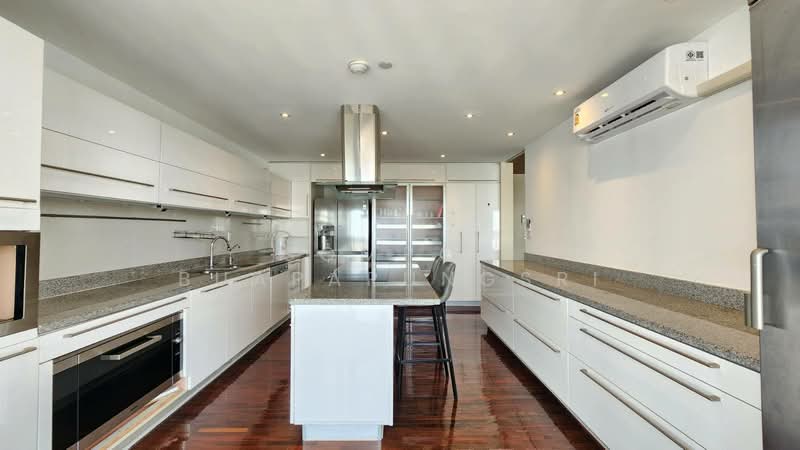 State Tower, Bangkok, 1055 Silom Road, Silom, Bang Rak, Bangkok, 2 Bedrooms, 267 sqm, Condo For Rent, by Sompob Buaparungsri, 500245735 - DDproperty.com