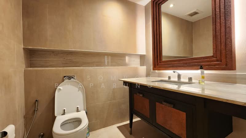 State Tower, Bangkok, 1055 Silom Road, Silom, Bang Rak, Bangkok, 2 Bedrooms, 267 sqm, Condo For Rent, by Sompob Buaparungsri, 500245735 - DDproperty.com