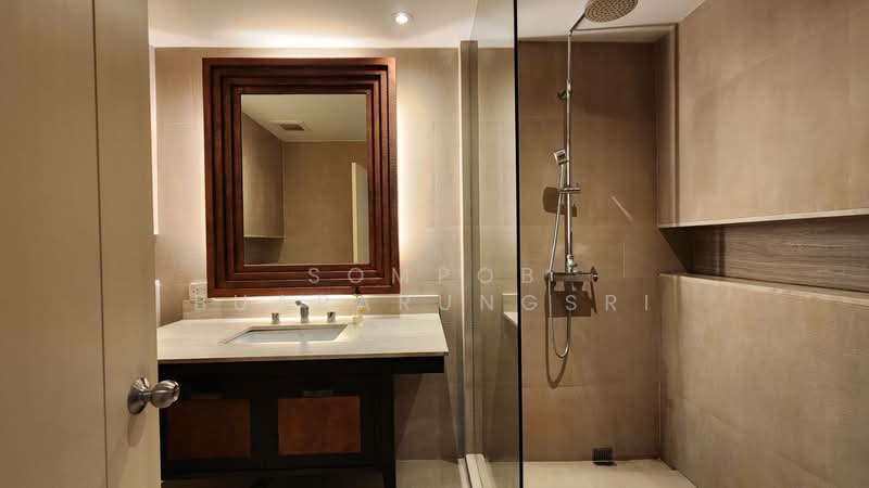 State Tower, Bangkok, 1055 Silom Road, Silom, Bang Rak, Bangkok, 2 Bedrooms, 267 sqm, Condo For Rent, by Sompob Buaparungsri, 500245735 - DDproperty.com