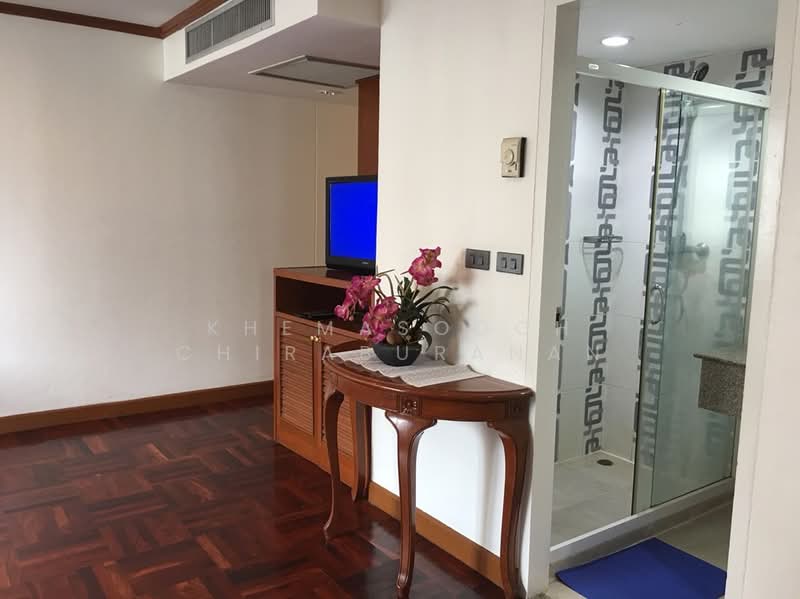 Omni Tower Sukhumvit Nana, Bangkok, 69 Sukhumvit 4 Alley, Khlong Toei, Khlong Toei, Bangkok, 2 Bedrooms, 76 sqm, Condo For Sale, by Khemasooch Chiraburanan, 500245756 - DDproperty.com