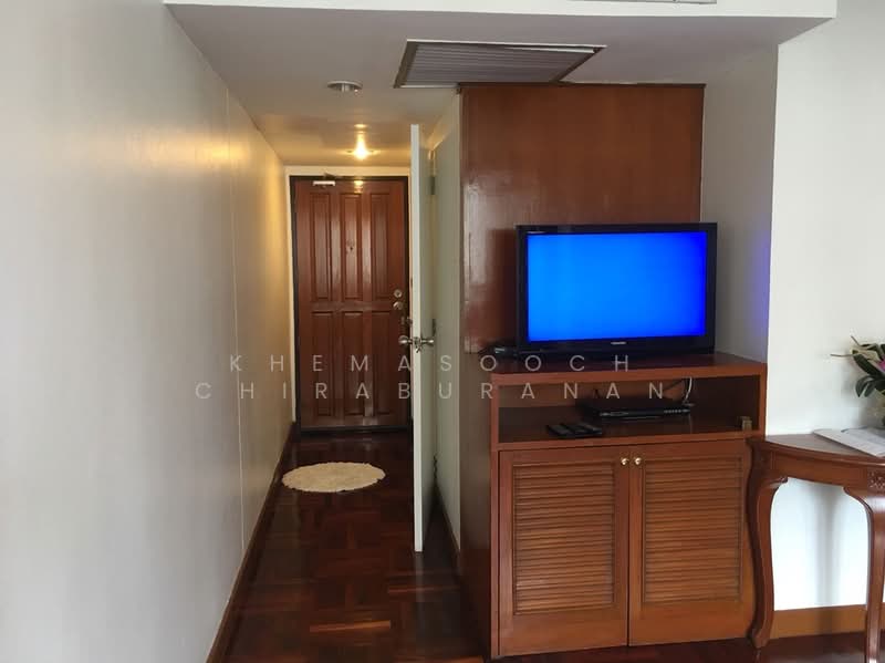 Omni Tower Sukhumvit Nana, Bangkok, 69 Sukhumvit 4 Alley, Khlong Toei, Khlong Toei, Bangkok, 2 Bedrooms, 76 sqm, Condo For Sale, by Khemasooch Chiraburanan, 500245756 - DDproperty.com