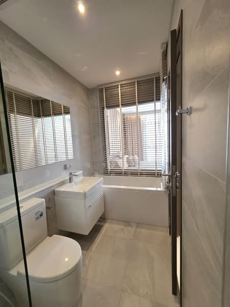 Rhythm Ekkamai Estate, Bangkok, Soi Sukhumvit 63, Khlongtoei Nua, Watthana, Bangkok, 2 Bedrooms, 80 sqm, Condo For Rent, by วรกร สิทธิลู่ตระกูล, 500245771 - DDproperty.com