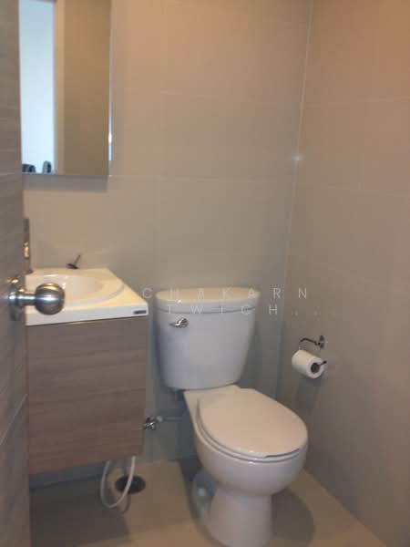 HIVE Taksin, Bangkok, 18 1 Soi, Khlong Ton Sai, Khlong San, Bangkok, 2 Bedrooms, 67 sqm, Condo For Sale, by Nitchakarn Wanitwichakornkit , 500245773 - DDproperty.com