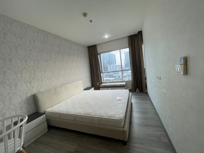 Life Ratchadapisek, Bangkok, 279 Ratchadapisaek Road, Huai Khwang, Huai Khwang, Bangkok, 2 Bedrooms, 65 sqm, Condo For Rent, by Sakan Akkara-aektalin, 500245780 - DDproperty.com