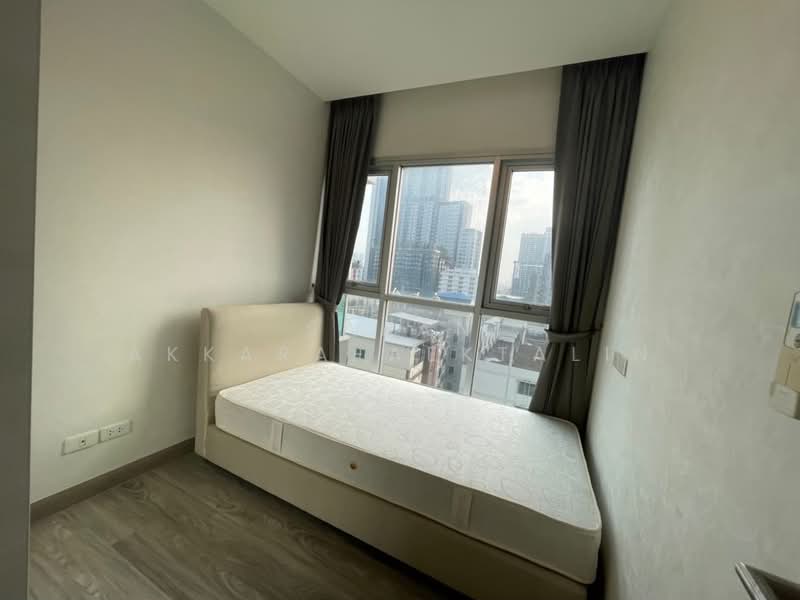 Life Ratchadapisek, Bangkok, 279 Ratchadapisaek Road, Huai Khwang, Huai Khwang, Bangkok, 2 Bedrooms, 65 sqm, Condo For Rent, by Sakan Akkara-aektalin, 500245780 - DDproperty.com