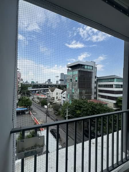 Beyond Sukhumvit, Bangkok, Soi Sanphawut 2, Sanphawut Road, Bang Na, Bang Na, Bangkok, 2 Bedrooms, 47 sqm, Condo For Rent, by Sompob Buaparungsri, 500245798 - DDproperty.com