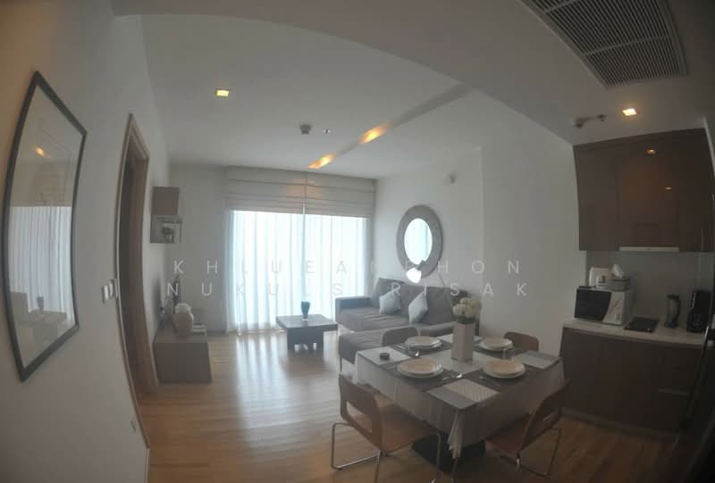Siri At Sukhumvit, Bangkok, 902 Sukhumvit Road, Phra Kanong, Khlong Toei, Bangkok, 1 Bedroom, 52 sqm, Condo For Rent, by Khlueanphon Nukulsirisak, 500245827 - DDproperty.com