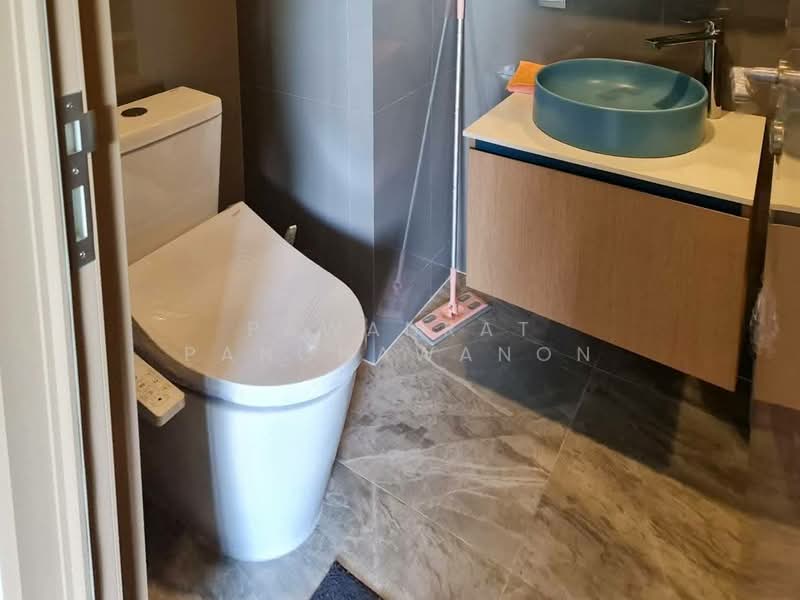 Kawa Haus, Bangkok, 95 Soi Rim Khlong, Phra Kanong Nua, Watthana, Bangkok, 1 Bedroom, 36 sqm, Condo For Rent, by Pawanrat Panchawanon, 500245840 - DDproperty.com