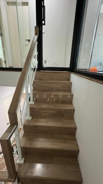 Baan Klang Muang Srinakarin – Onnut, Bangkok, 174 Soi On Nut 70/1, Prawet, Prawet, Bangkok, 3 Bedrooms, 120 sqm, Townhouse For Rent, by Phakawadee Jiramanee, 500245842 - DDproperty.com