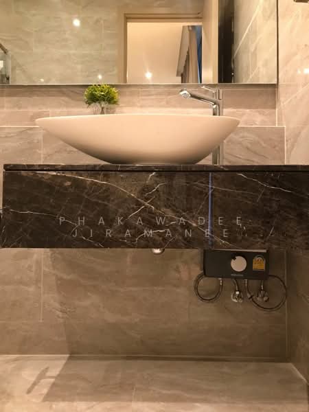 ASHTON Asoke-Rama 9 : แอชตัน อโศก - พระราม 9, กรุงเทพ, 469 ถนนอโศก - ดินแดง, ดินแดง, ดินแดง, กรุงเทพ, 32 ตร.ม., คอนโด ให้เช่า, โดย Phakawadee Jiramanee, 500245853 - DDproperty.com