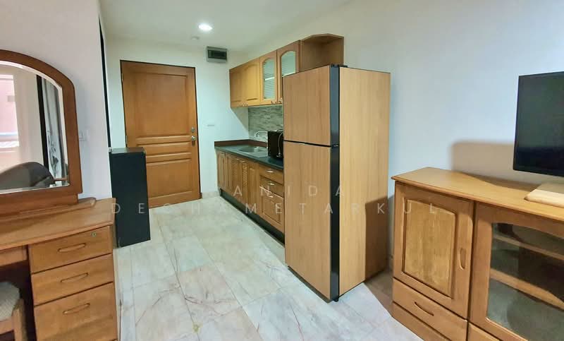 The Prime Suites, Bangkok, 17 Sukhumvit Soi 18, Khlong Toei, Khlong Toei, Bangkok, 1 Bedroom, 35 sqm, Condo For Rent, by Wanida Dechametarkul, 500245894 - DDproperty.com